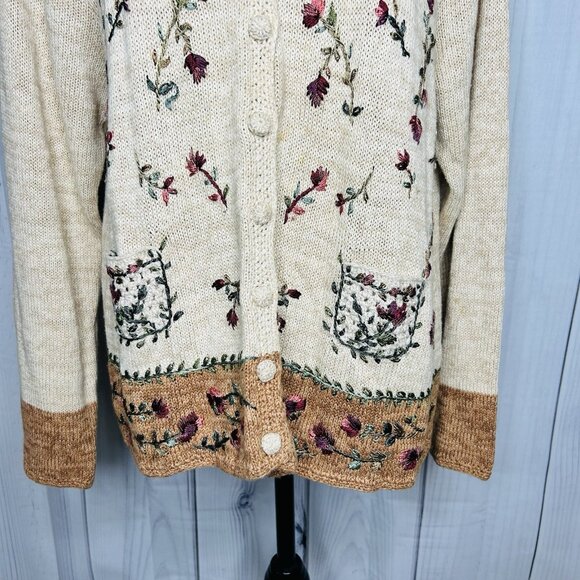 Carolina Colours Sweater Womens Sz XL Embroidered Floral Cardigan Vintage - Picture 3 of 11